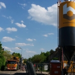 Precisiewerk bij het lossen van de Bauer machine