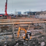 Laatste fase ontgraven bouwkuip en koppen snellen palen