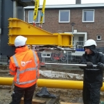 Aankomst nieuwe machine en materieel. Inrichten projectlocatie en opbouwen materieel.