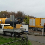 Aankomst nieuwe machine en materieel. Inrichten projectlocatie en opbouwen materieel.