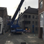 Aanvoer Bauer machine en materieel naar projectlocatie