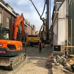 Aanvoer Bauer machine en materieel naar projectlocatie